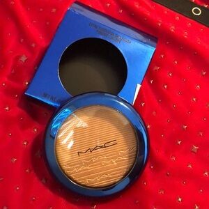 Magic of the Night Highlighter✨